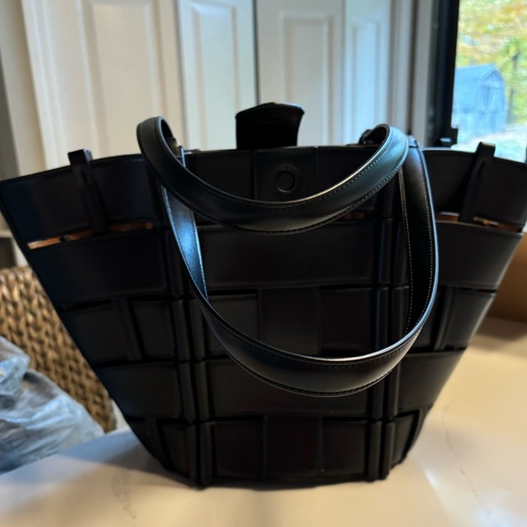 NEW! Zara Black Tote - Picture 2 of 3